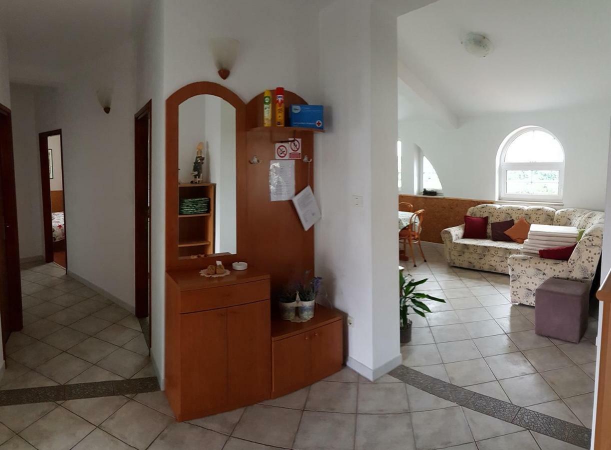 Villa Noela Pula Bagian luar foto