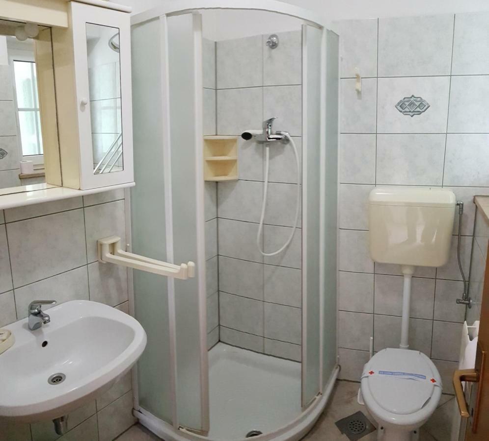 Villa Noela Pula Bagian luar foto
