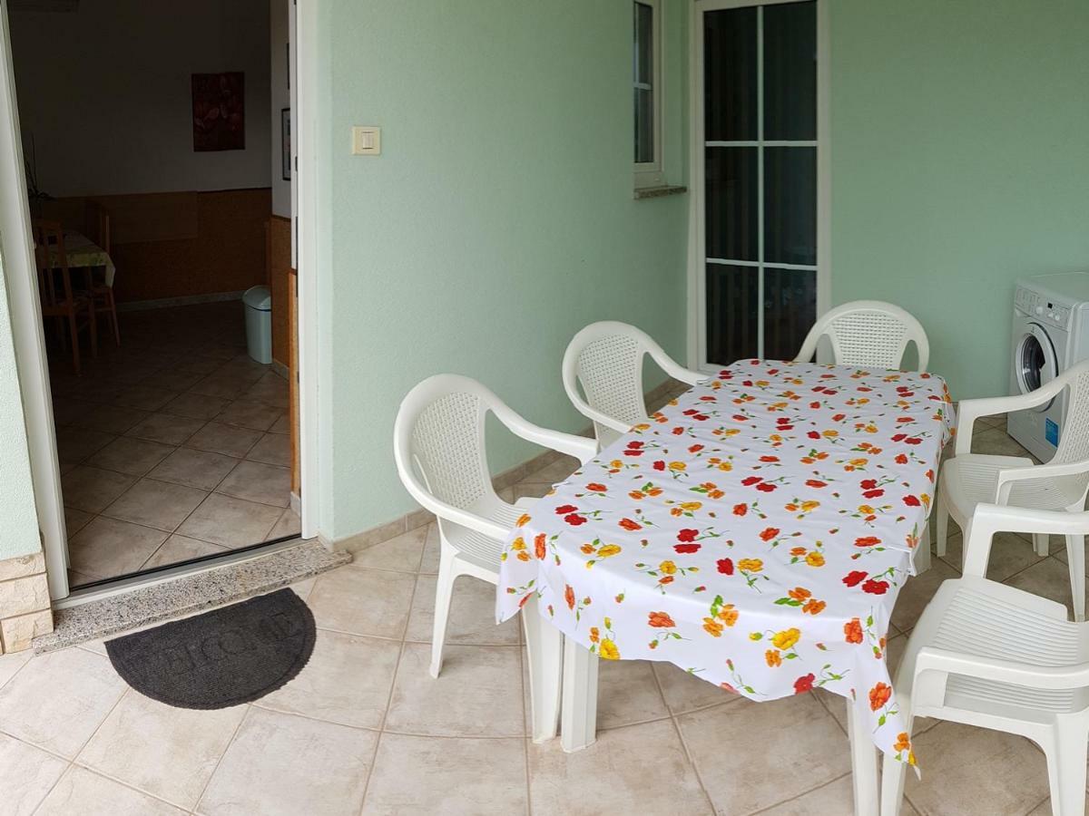 Villa Noela Pula Bagian luar foto