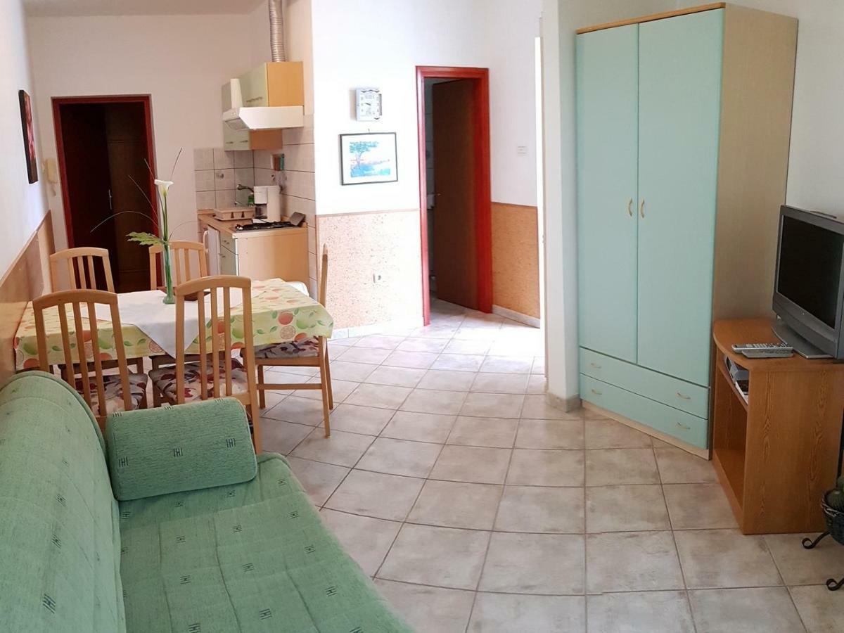 Villa Noela Pula Bagian luar foto