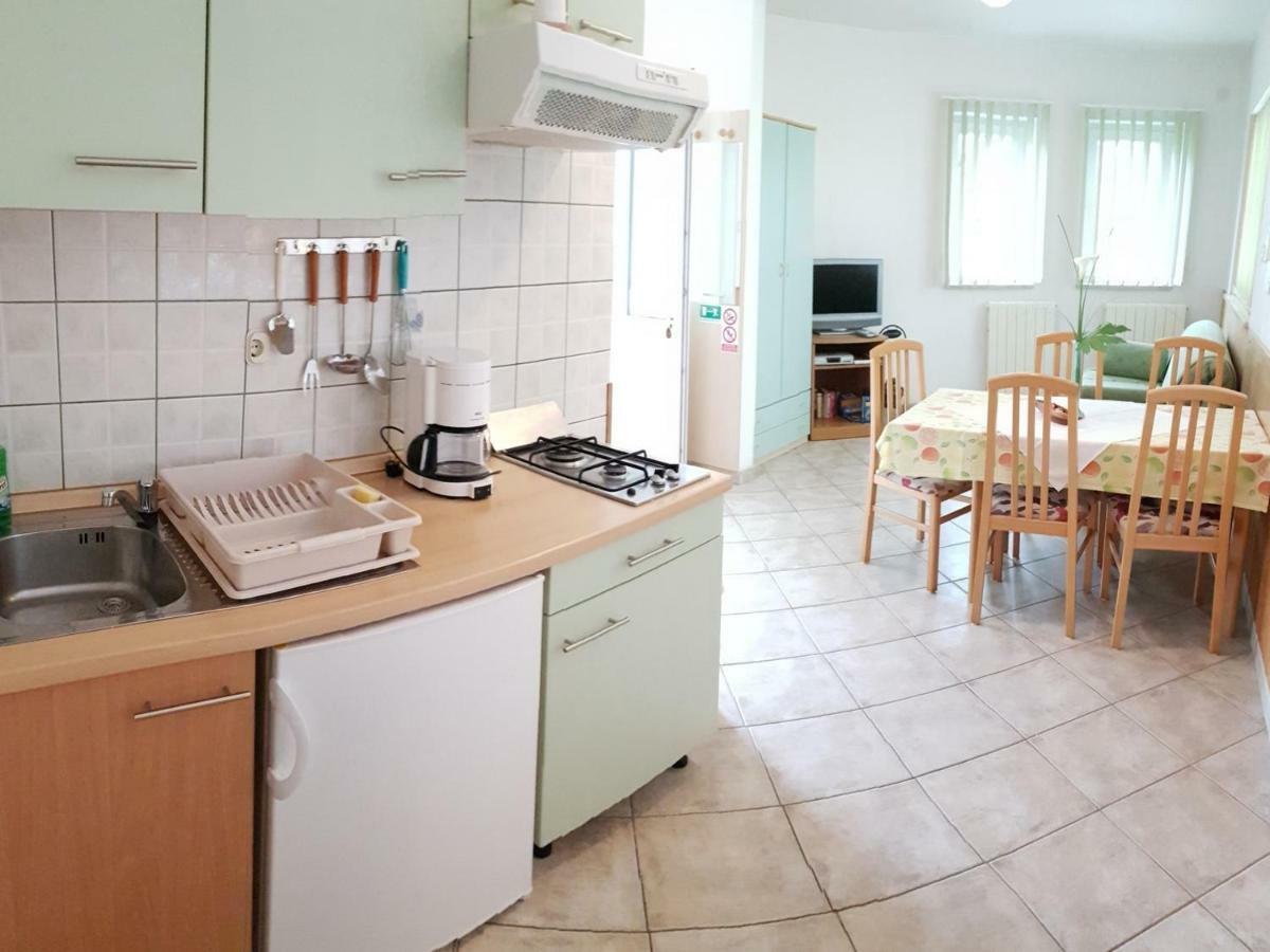Villa Noela Pula Bagian luar foto